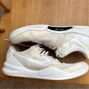 Nike Kobe 8 Protro White Athletic Shoes Basketball Mens 11.5